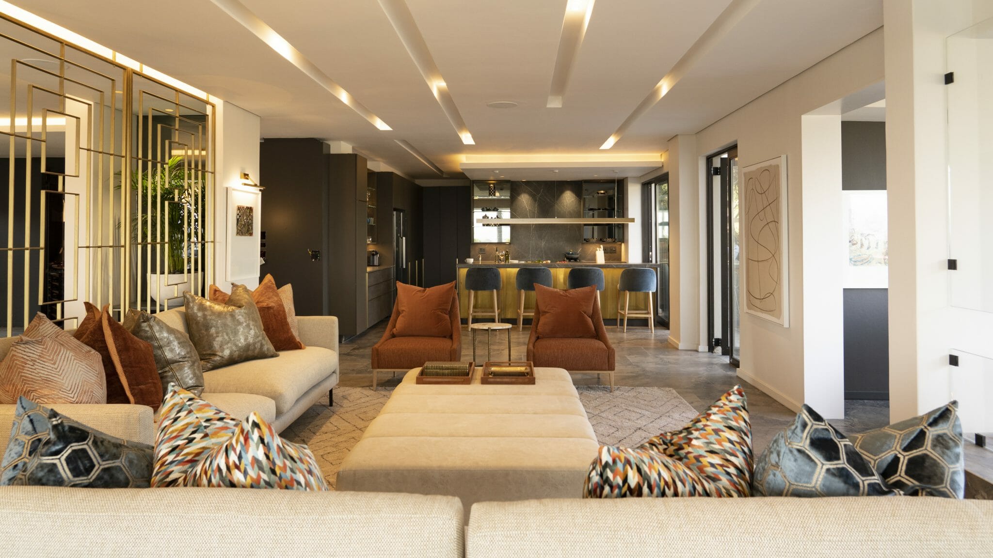 Living room luxury neutral pallette